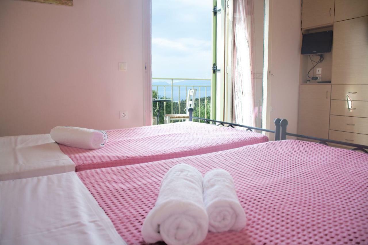 Villa Kalogris Фискардо Екстериор снимка